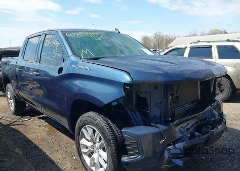 2021 Chevrolet Silverado 1500 4Wd Short Bed Custom from USA, damaged, VIN 3GCPYBEK7MG351373